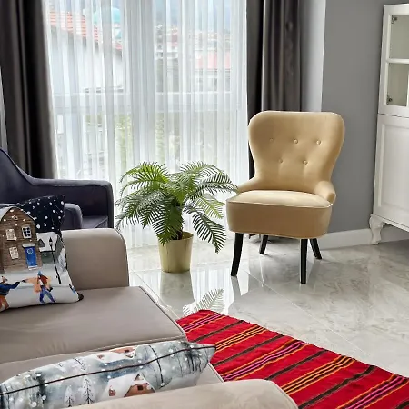 Doganin Kalbindeki Eviniz-9 Kisi Ferienhaus